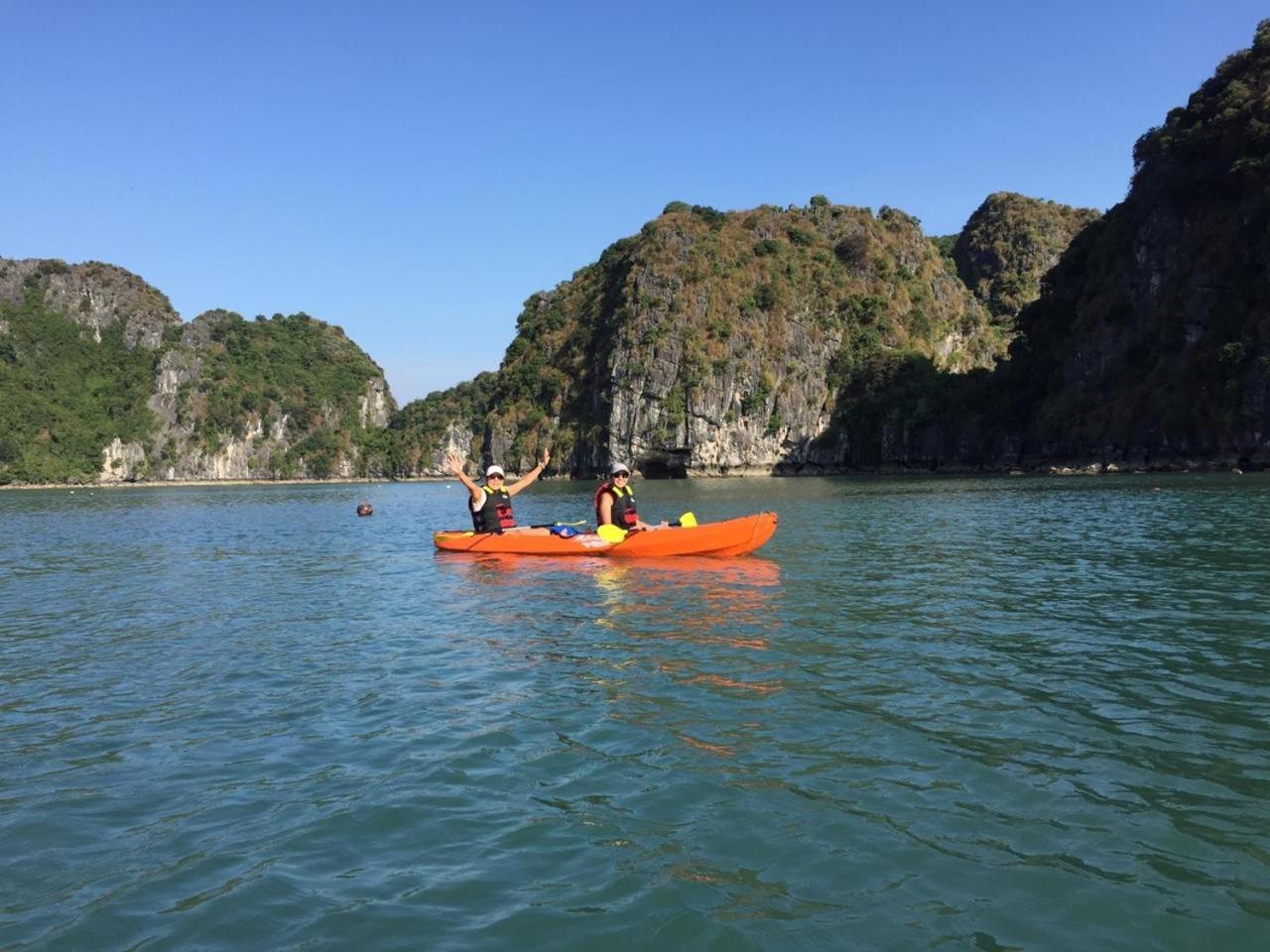 Renea Cruises Halong Hotel Ha Long Exterior foto