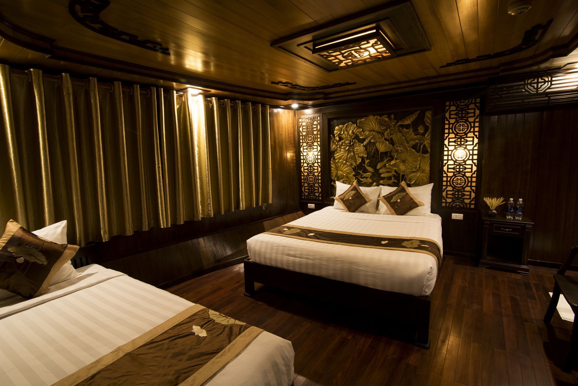 Renea Cruises Halong Hotel Ha Long Exterior foto