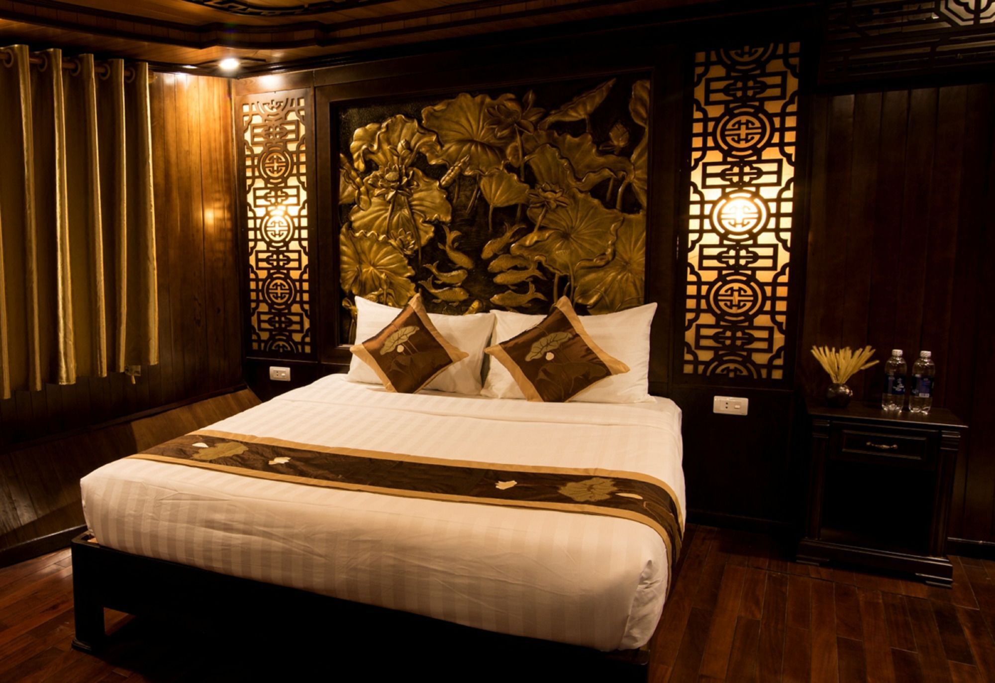 Renea Cruises Halong Hotel Ha Long Exterior foto